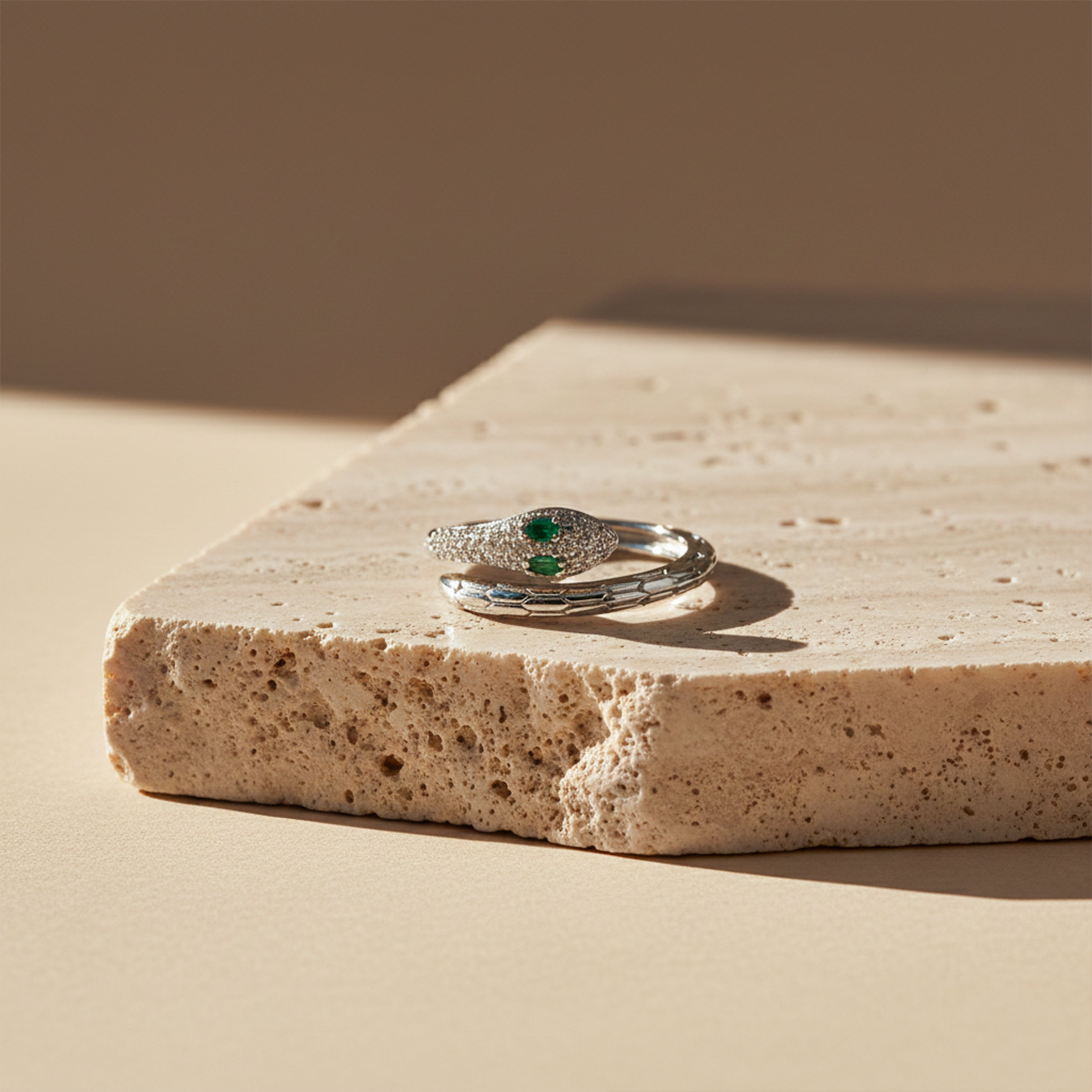 Emerald Viper Wrap Ring GWR -77