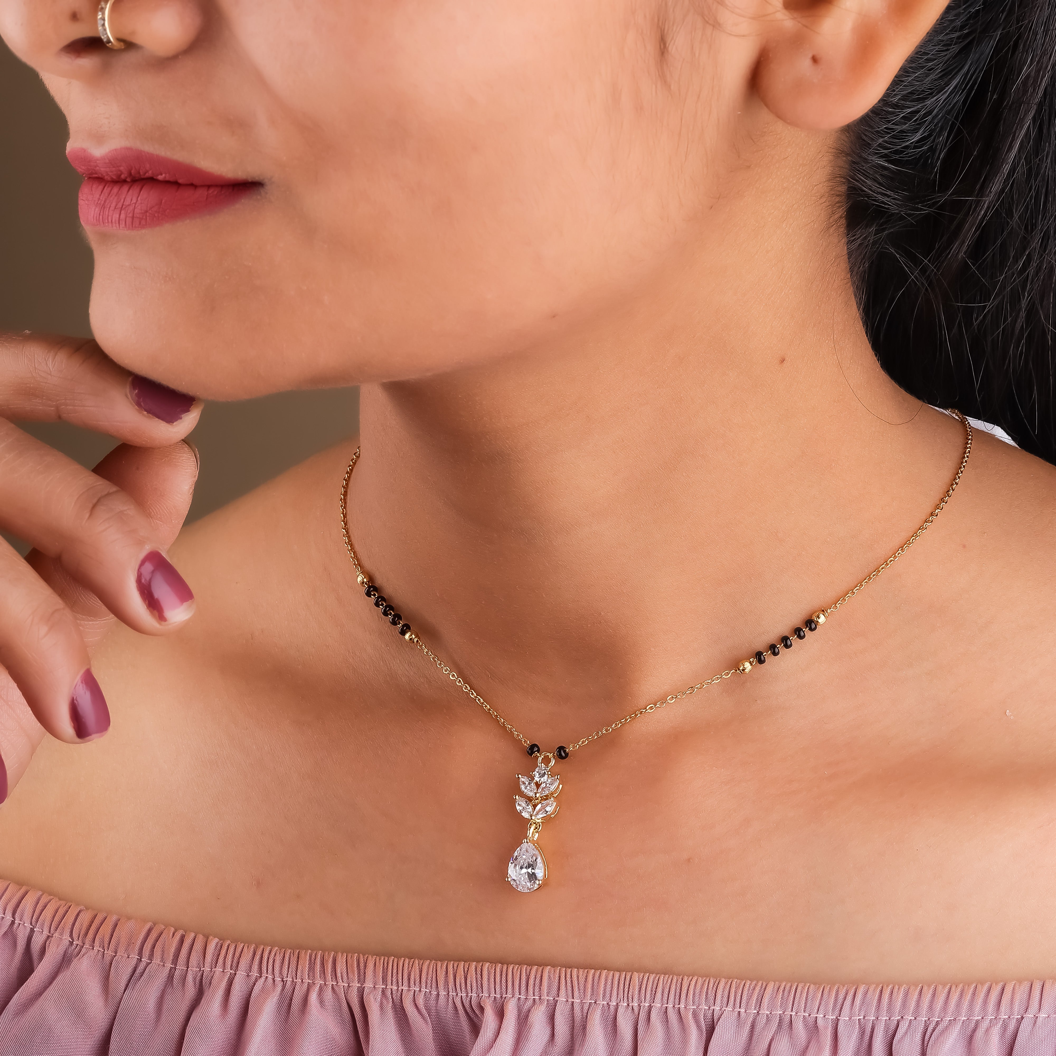 Devika Mangalsutra For Women - Ginostone