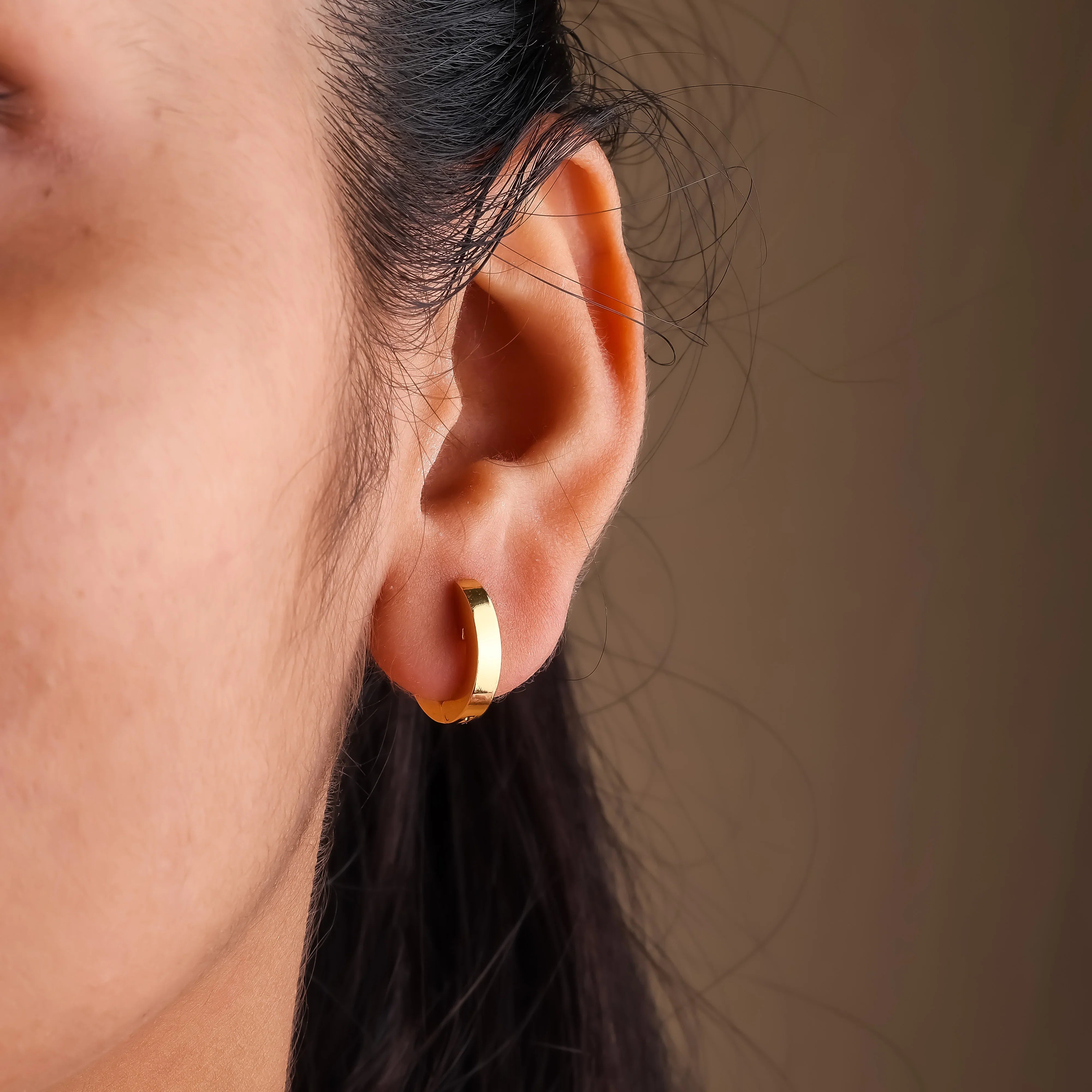 Classic Round Earring - Ginostone