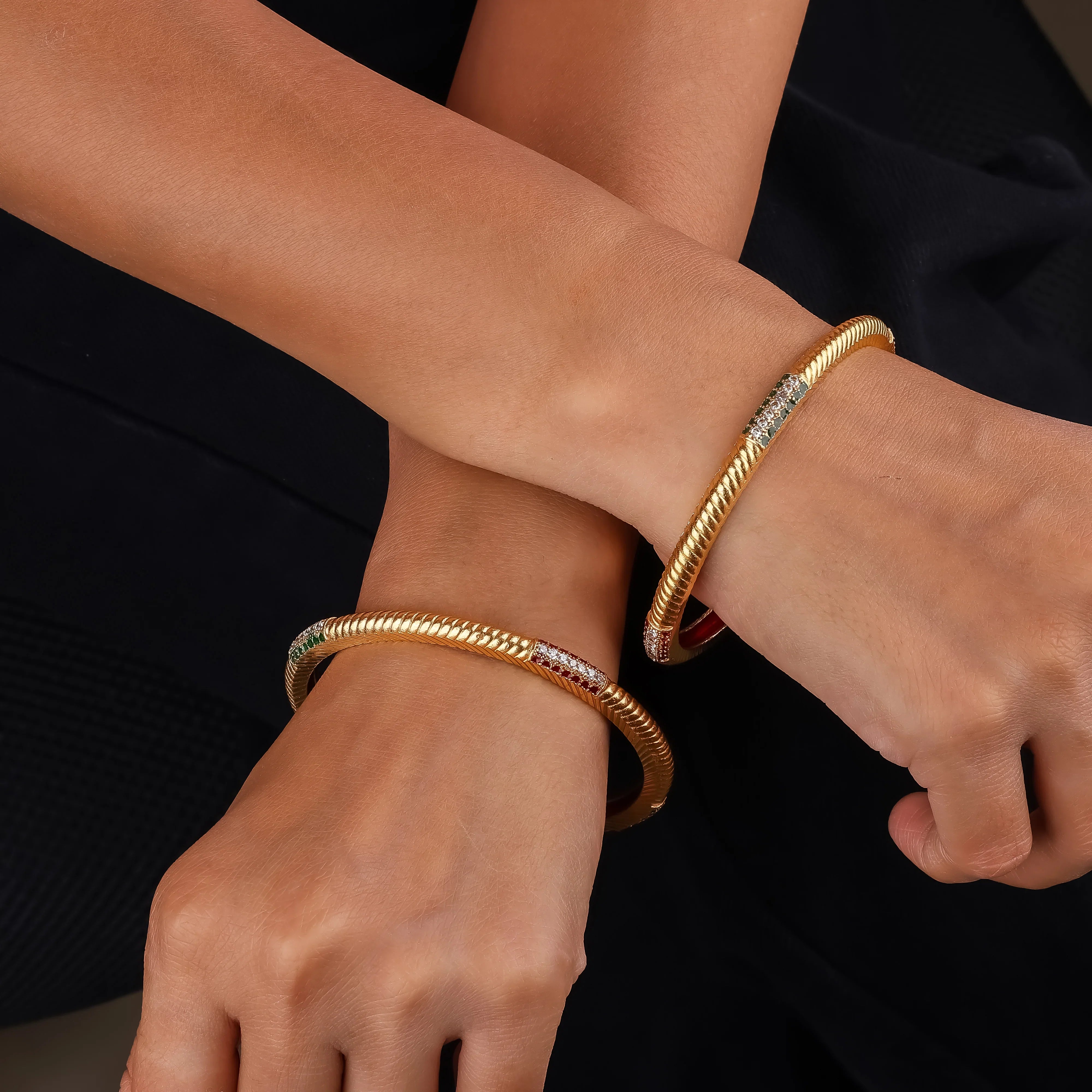 Heer Bangles ( Set Of 2 ) - Ginostone