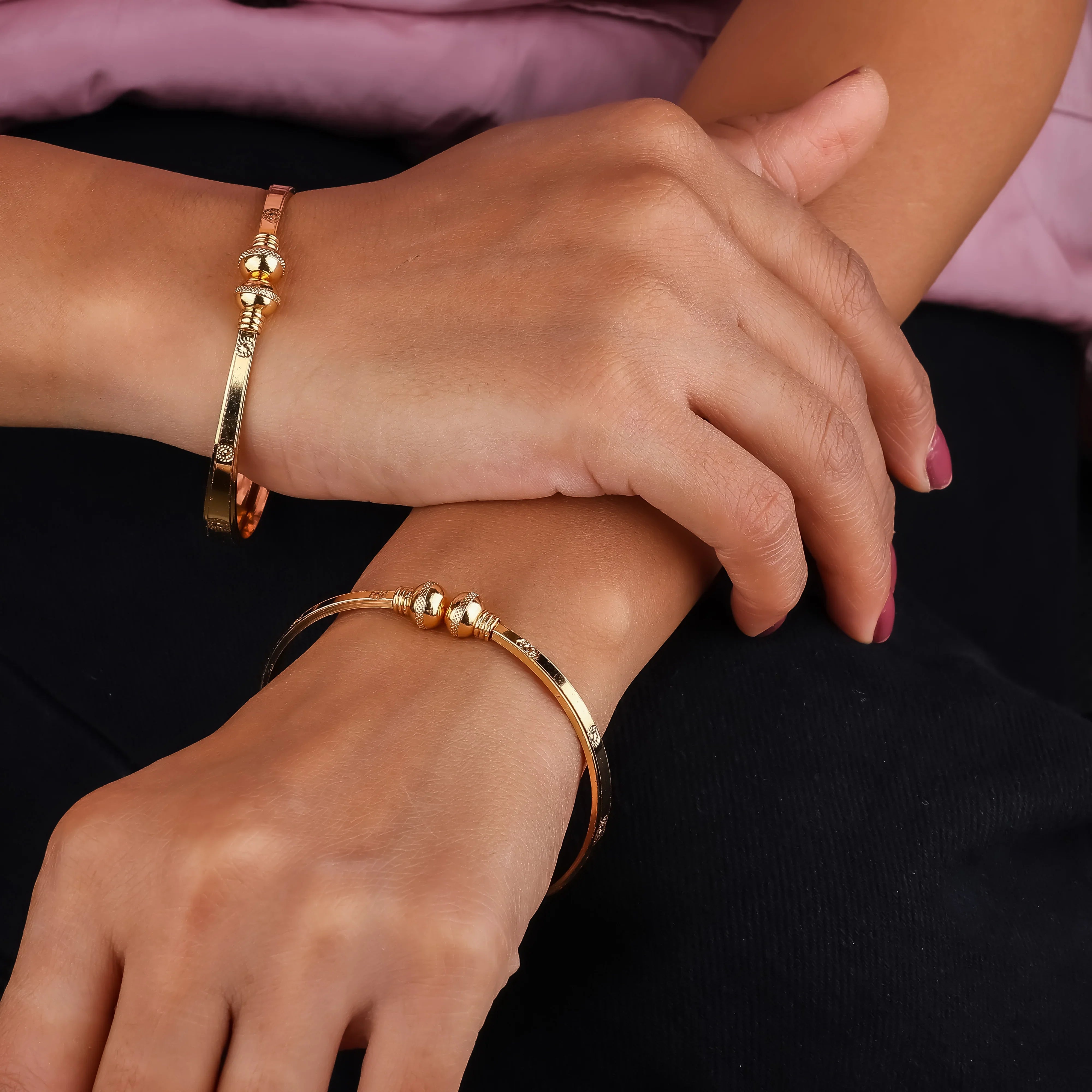 Elegant Line Free Size Bangle - Ginostone