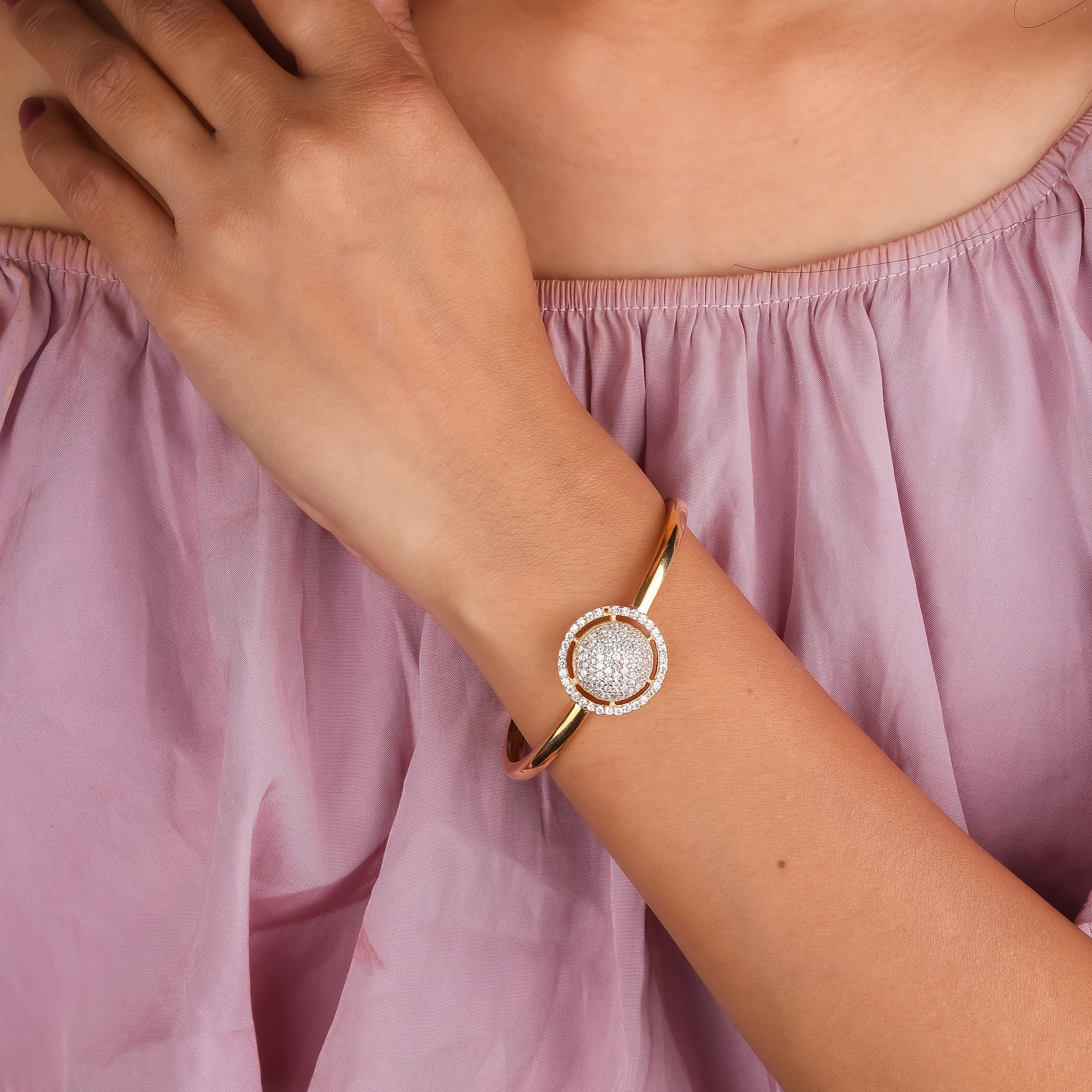 Radiance Women Daimond Kada - Ginostone