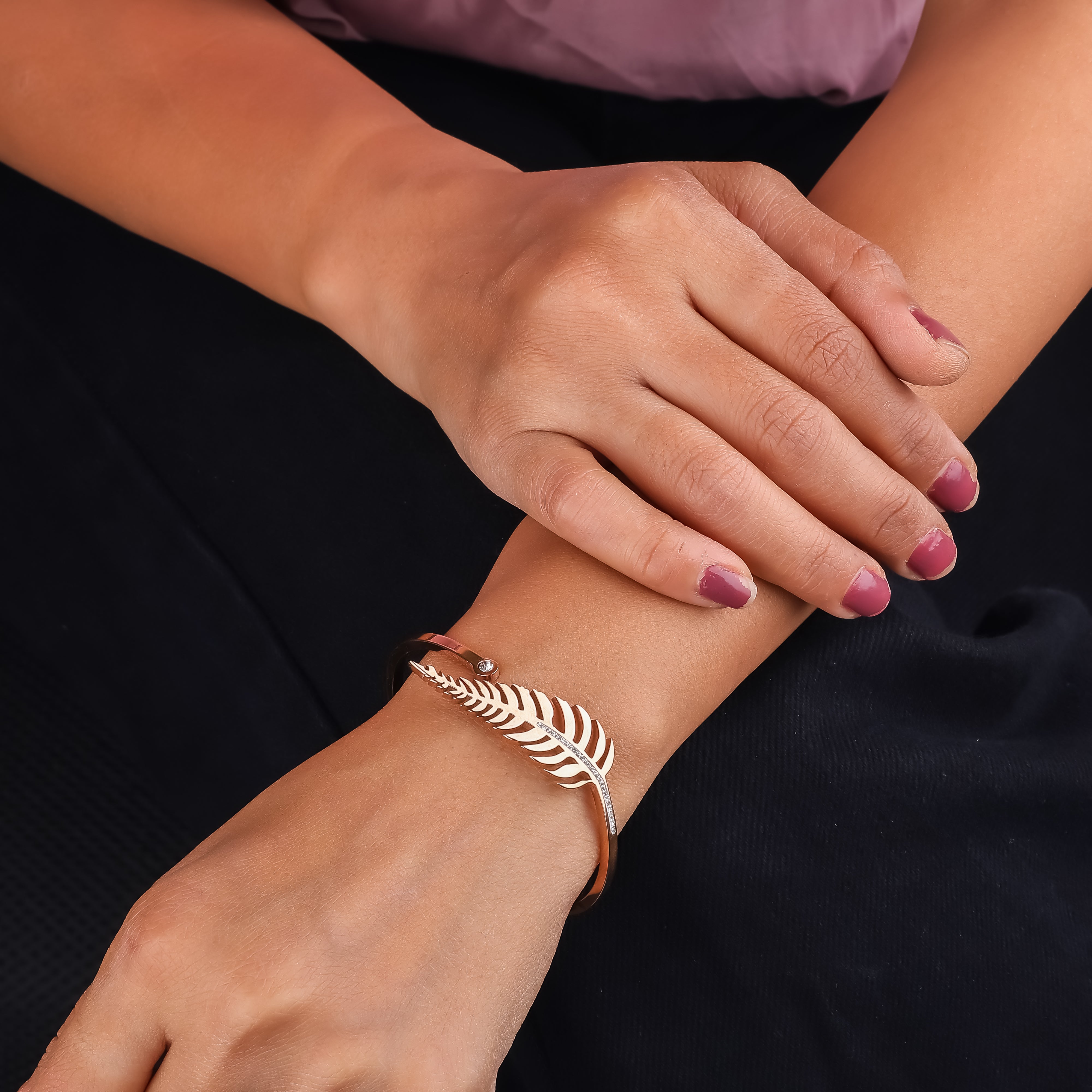 Yuvika Women Kada - Ginostone