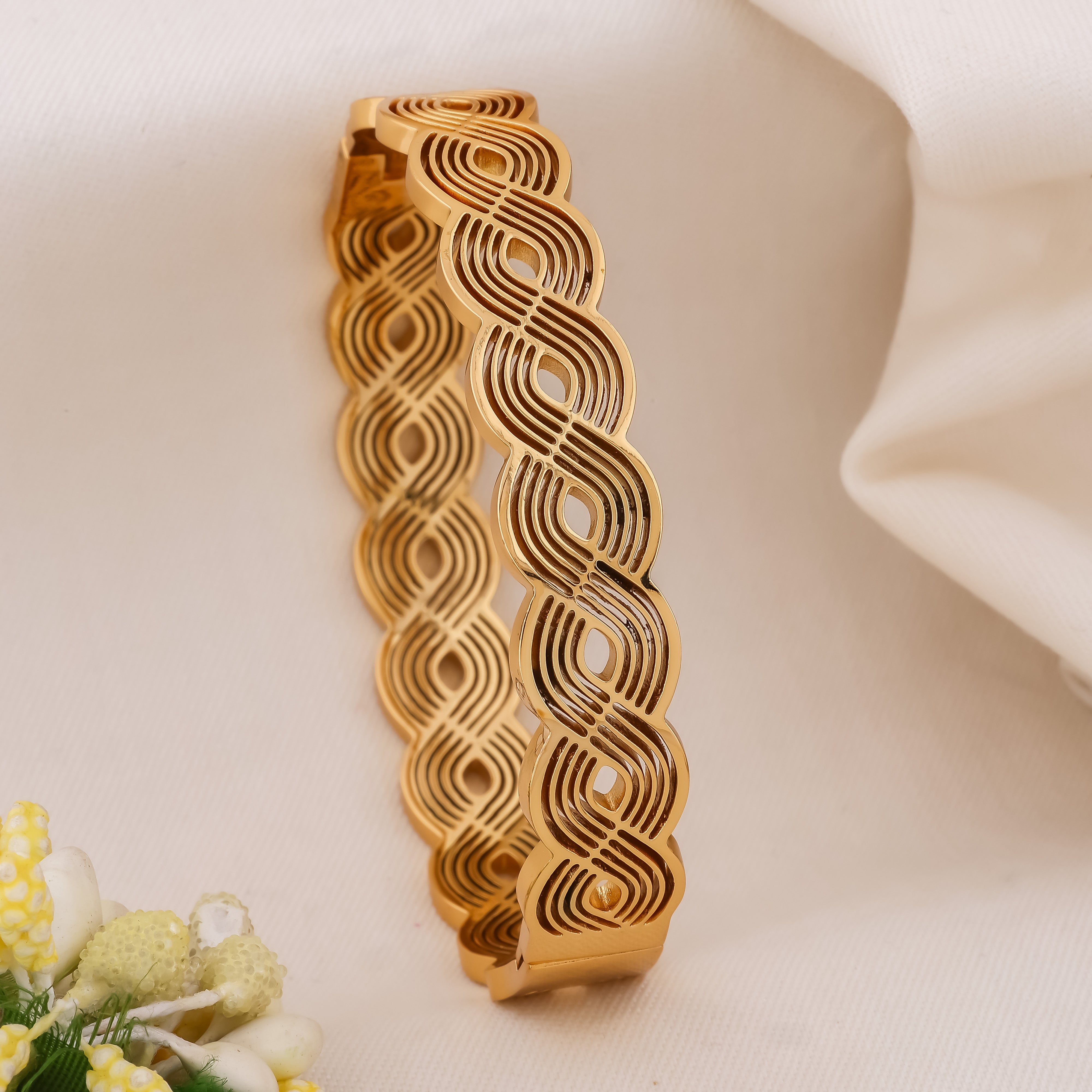 Infinity Women Gold-Plated Kada Bracelet - Ginostone