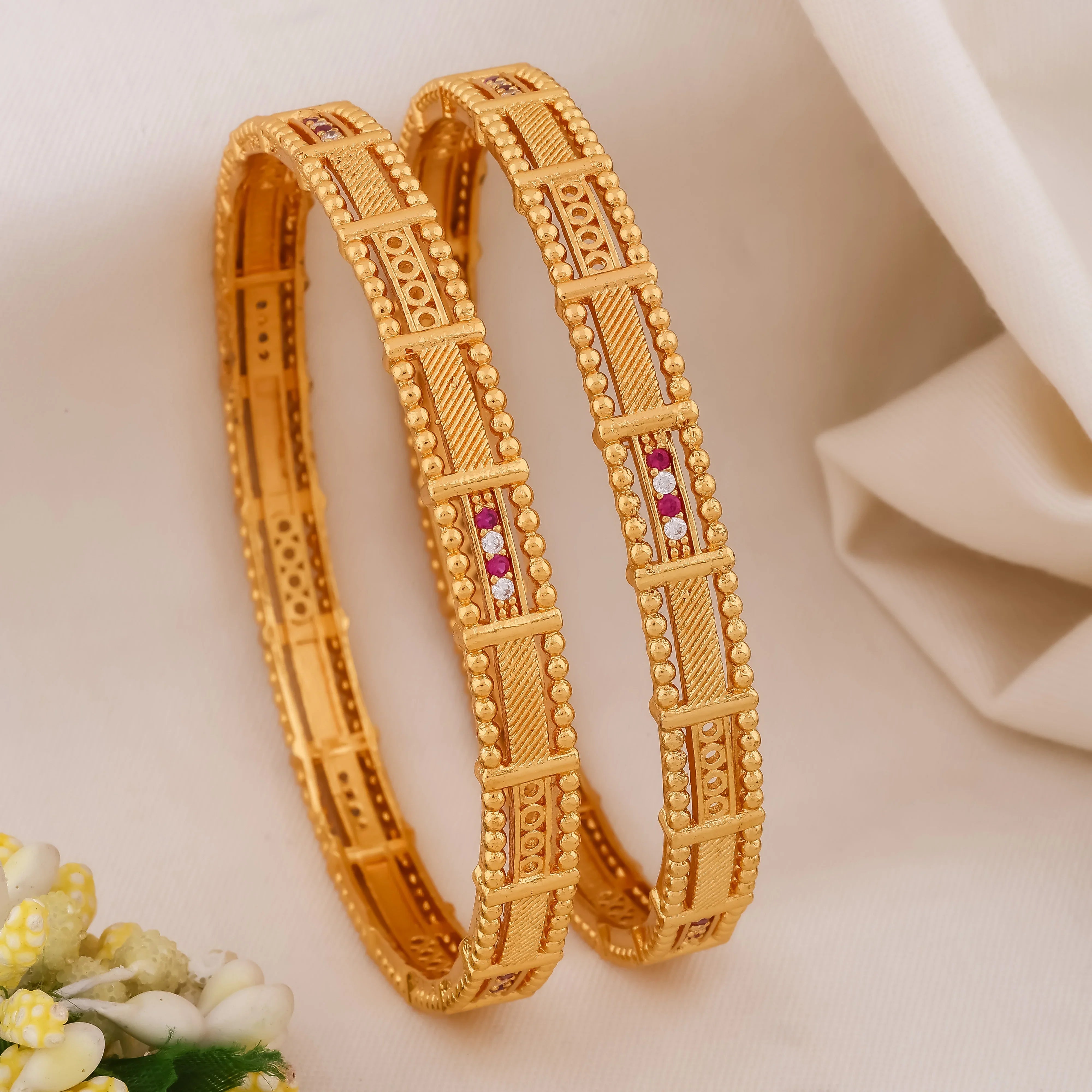 Kanika Bliss Bangles ( Set Of 2 ) - Ginostone