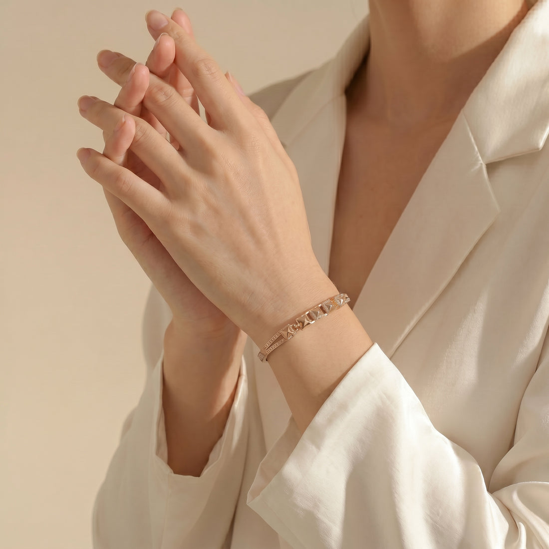 Elegant Rose Gold Bracelet GWB -172
