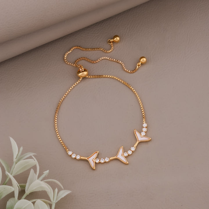 Resin Fish Tail  Hand Bracelet - Ginostone