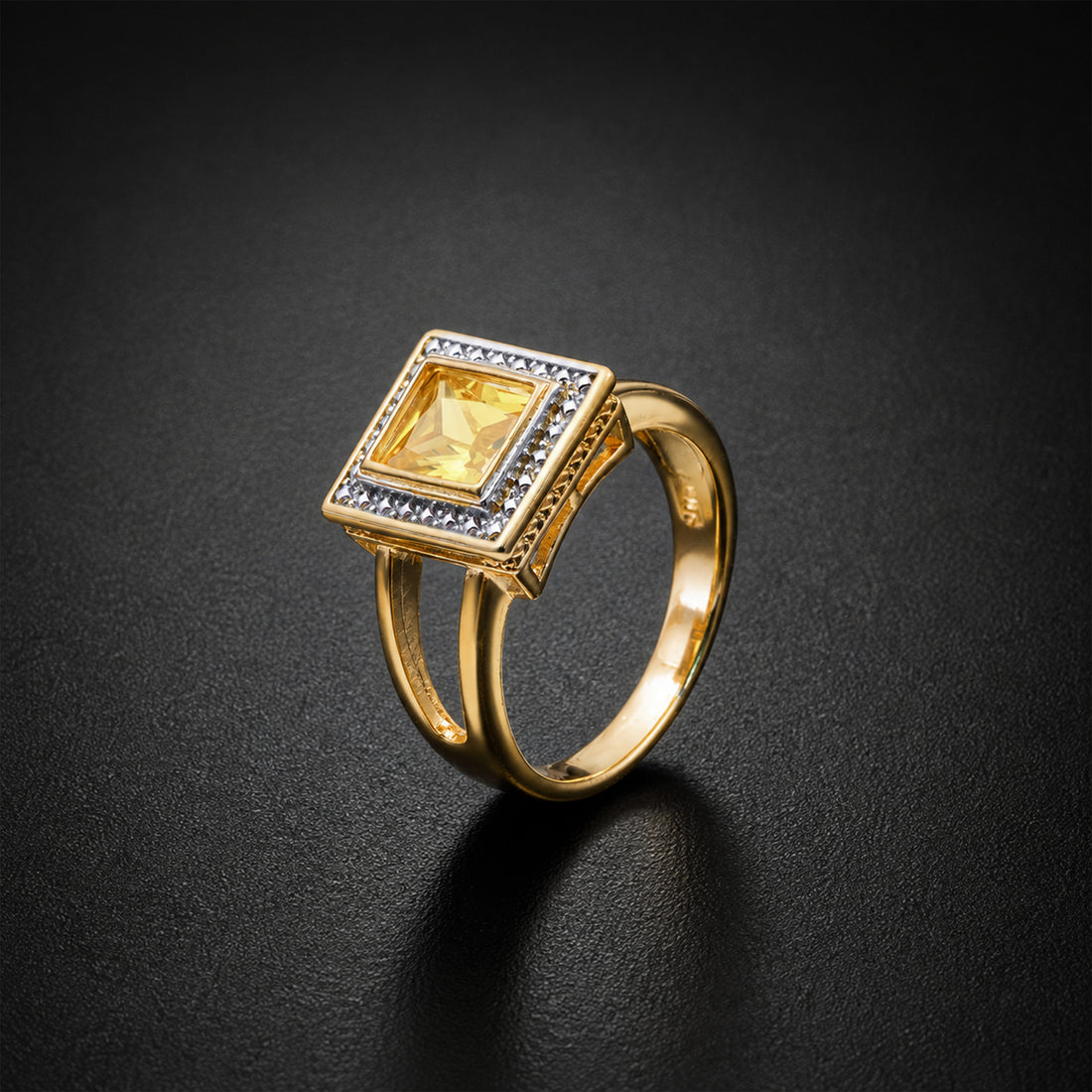 Pukhraj Men's Ring