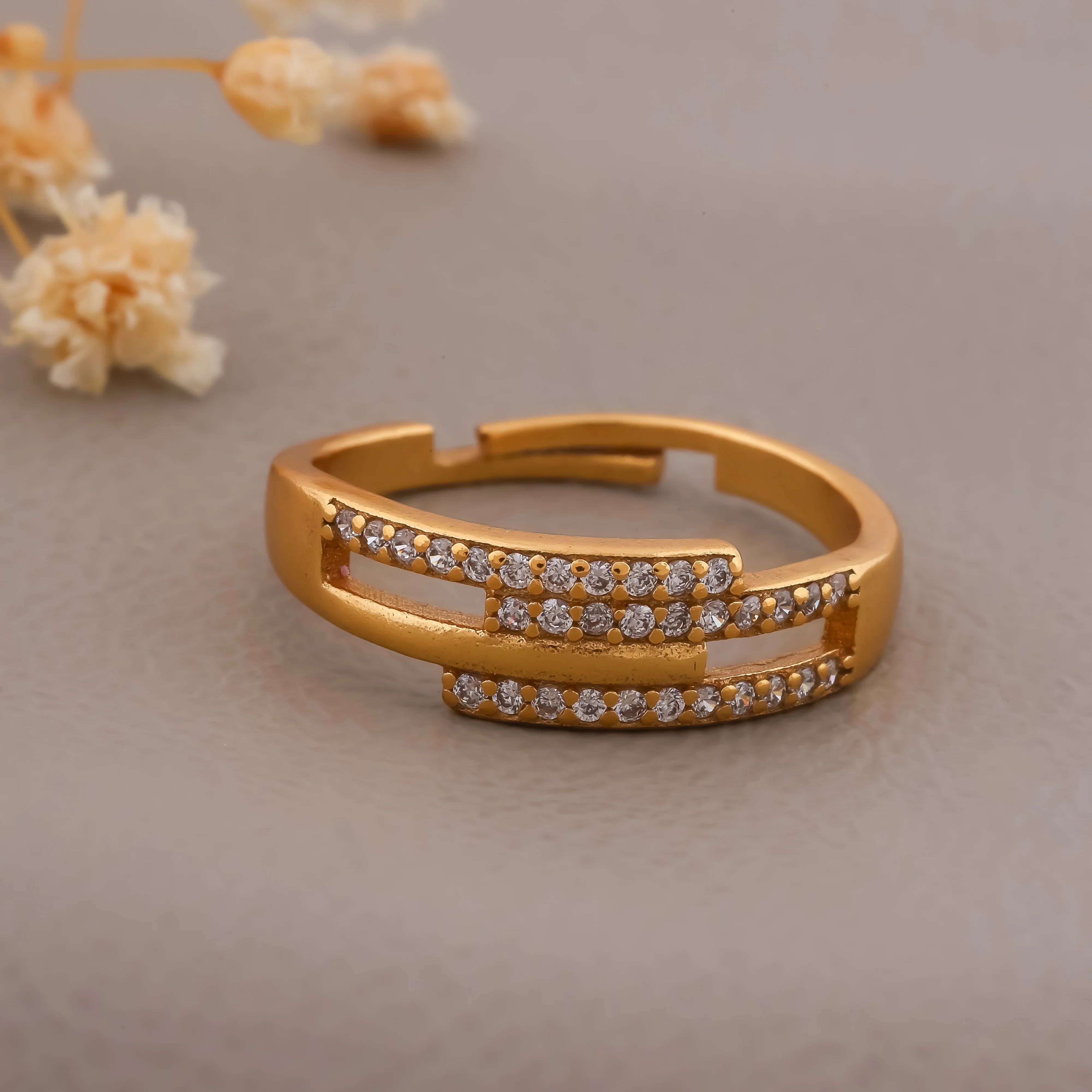 Sia Women's Ring - Ginostone