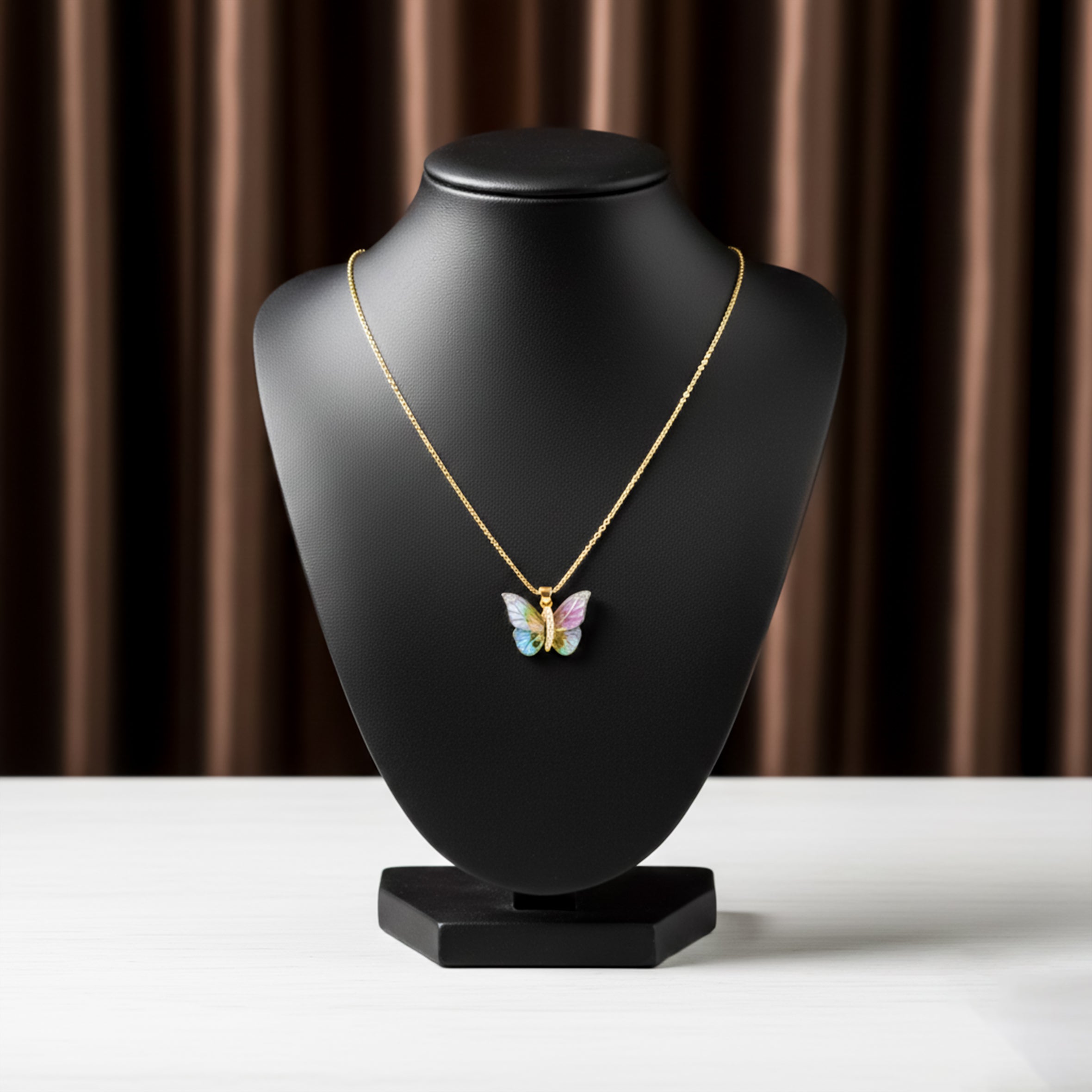 Butterfly Womens Neckless GWN -150