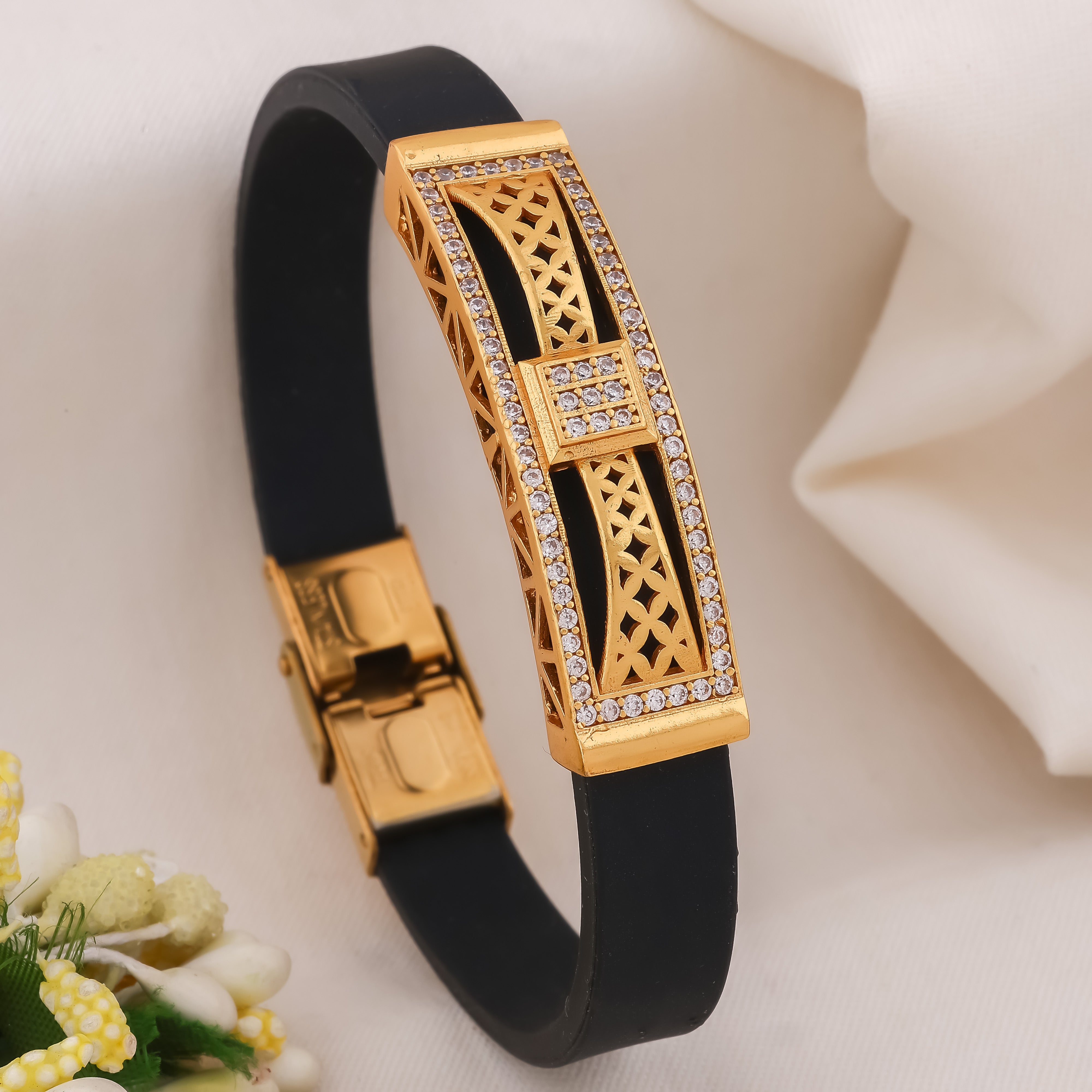 Viransh Men's Lether Bracelate - Ginostone