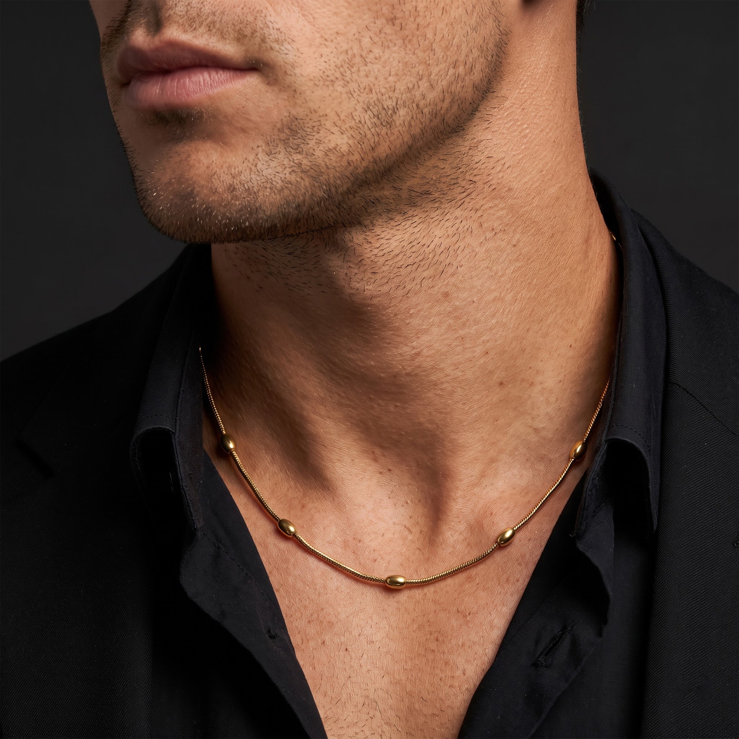 Dainty Gold Station chain GMC -45