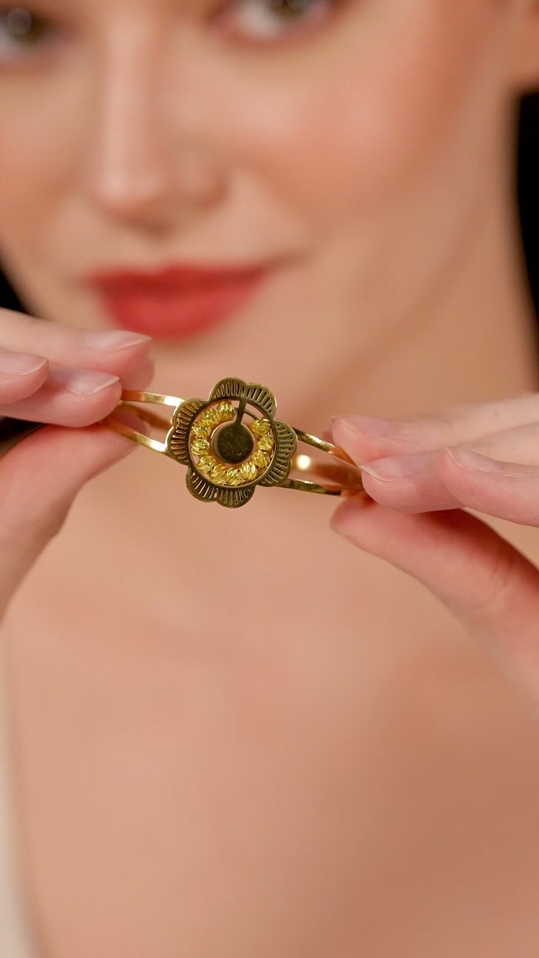 Devanshi Kada Bracelet