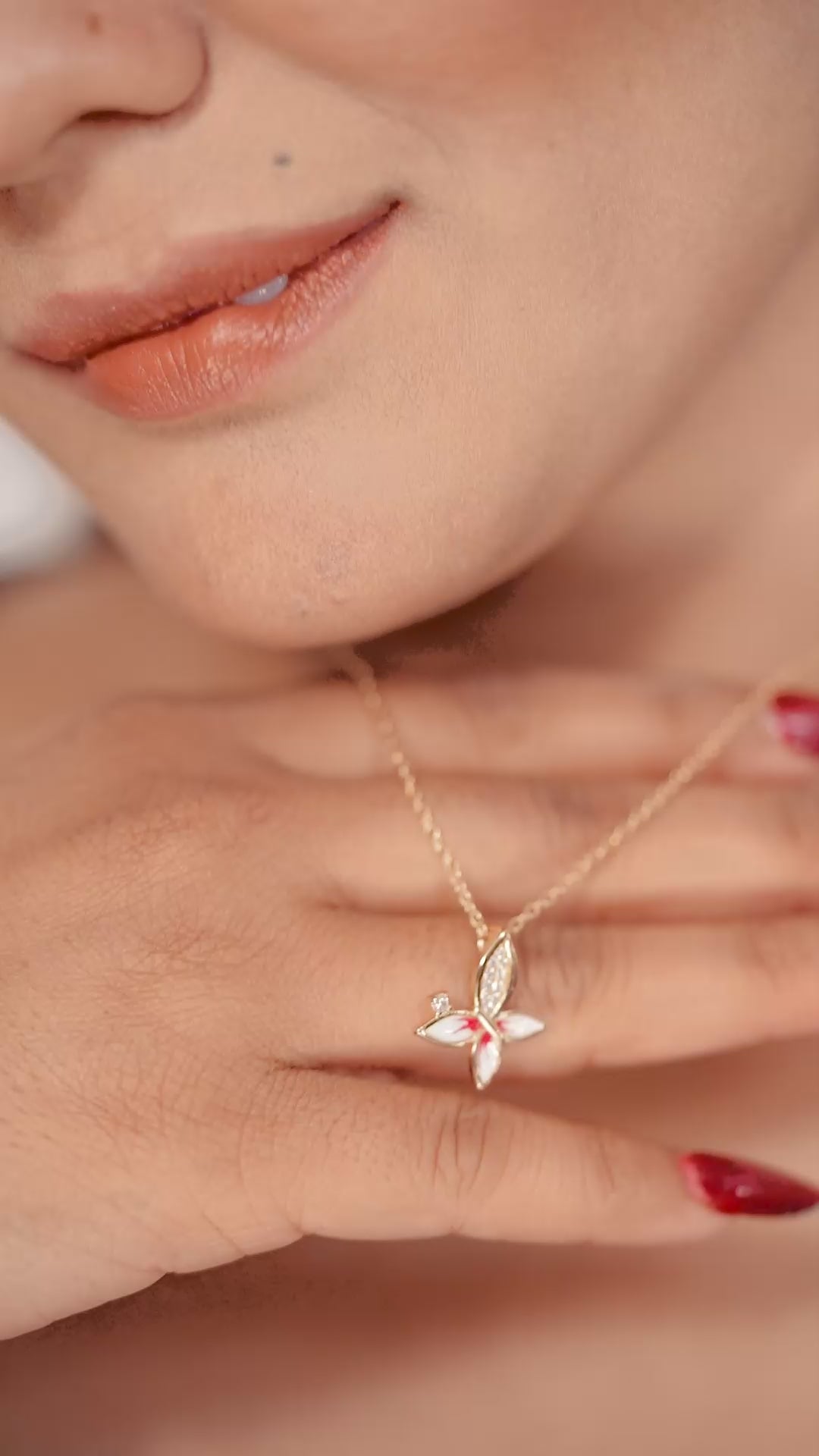 Kusuma flora Womens Necklace