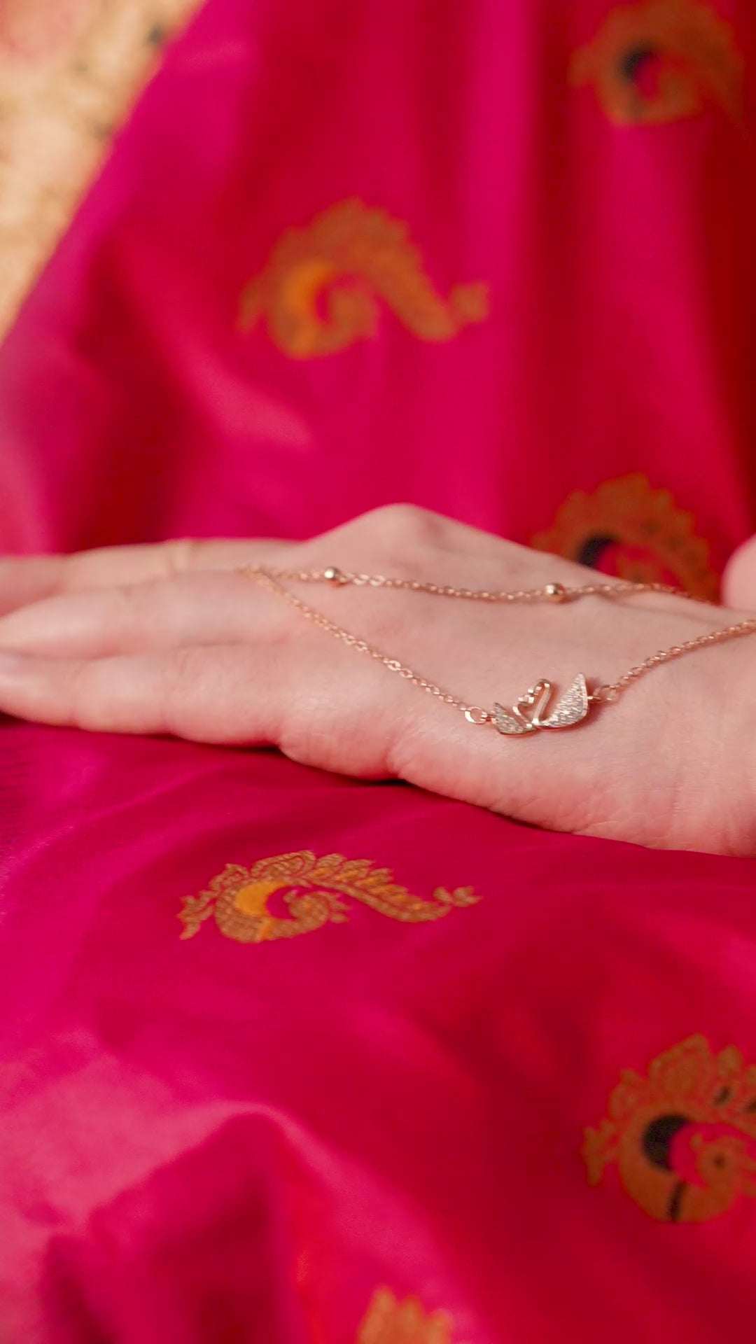 Swan-Wing Rose Gold Anklet