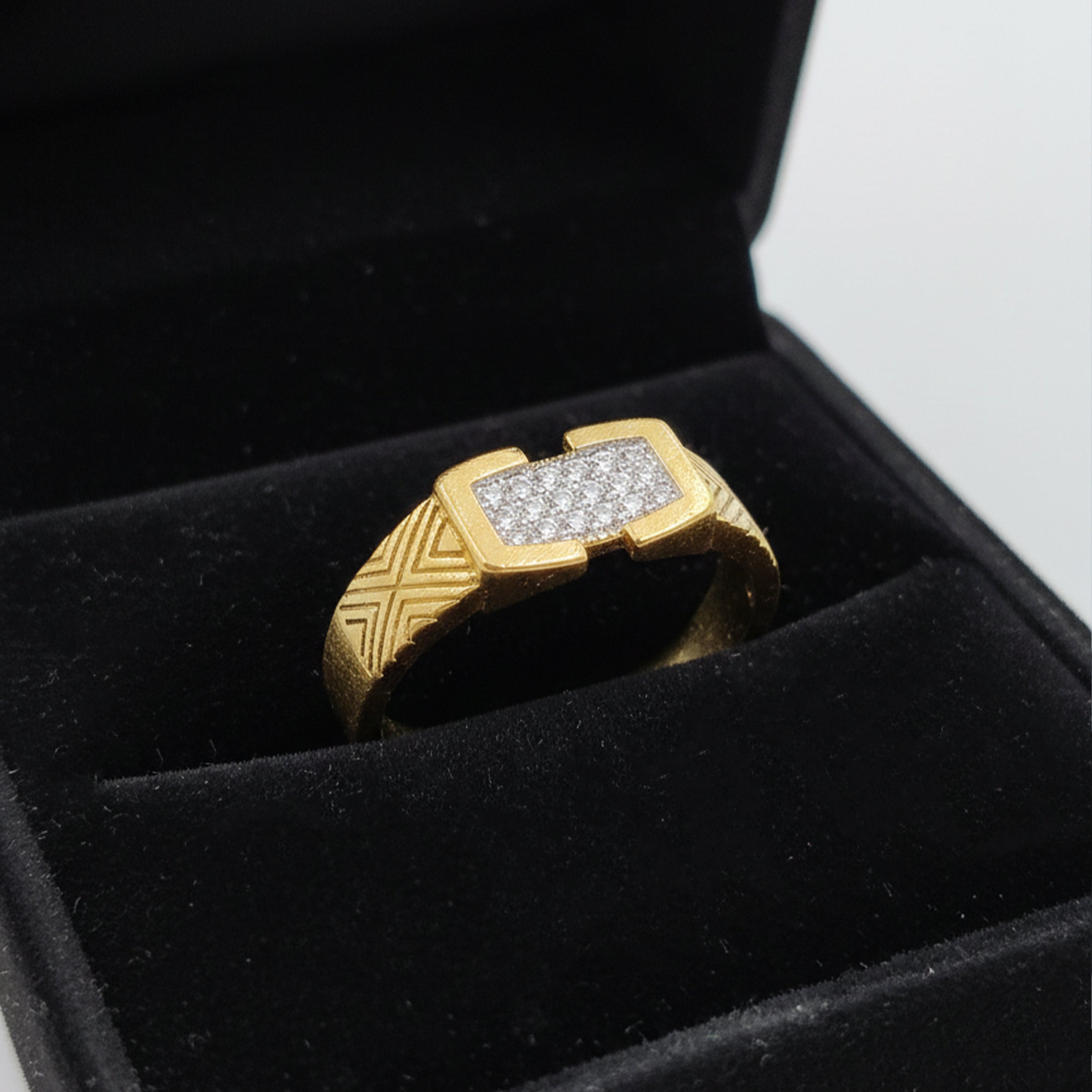 Nikunj Men's Ring